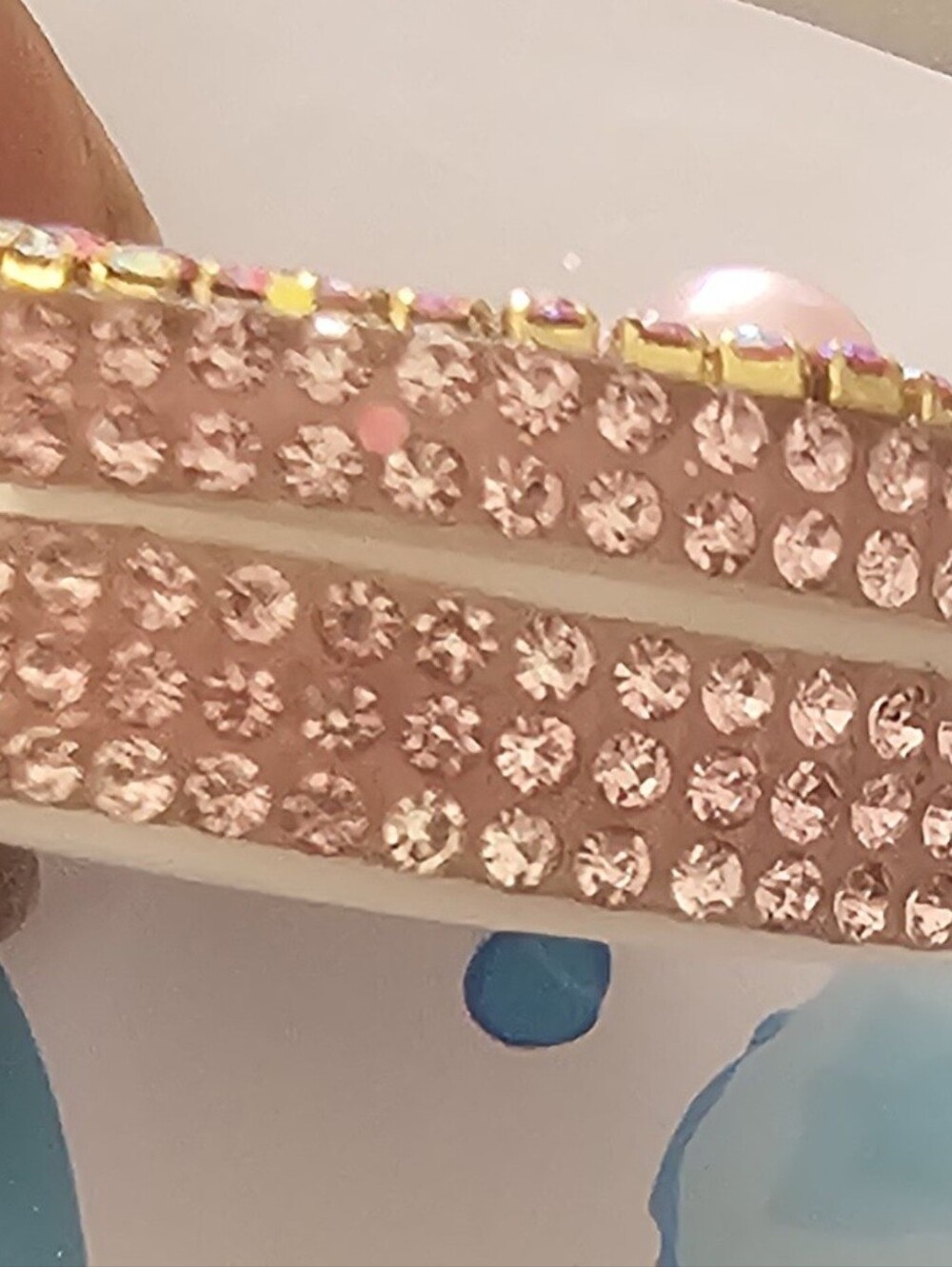 Small Rhinestone Divided Pill Box - Picture 4 of 6